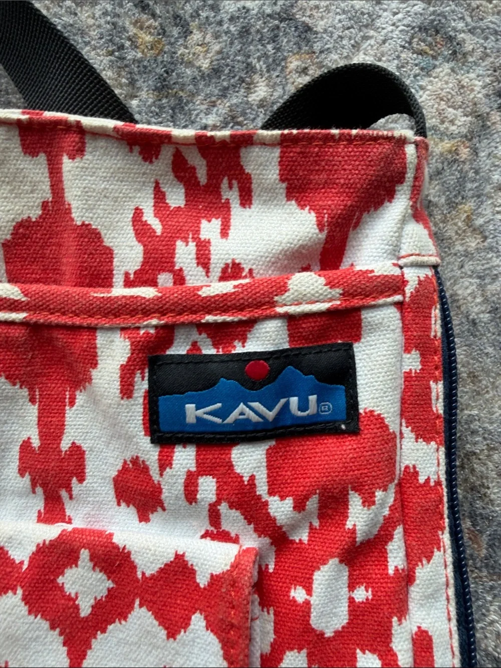 KAVU Red and White Patterned Crossbody Bag - Picture 2 of 5